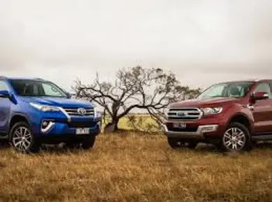 Nên thuê Ford Everest hay Toyota Fortuner đi Đà Lạt